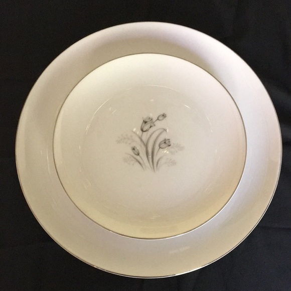 Royal Elegance Fine China 7 Piece Place Setting - Picture 7 of 10